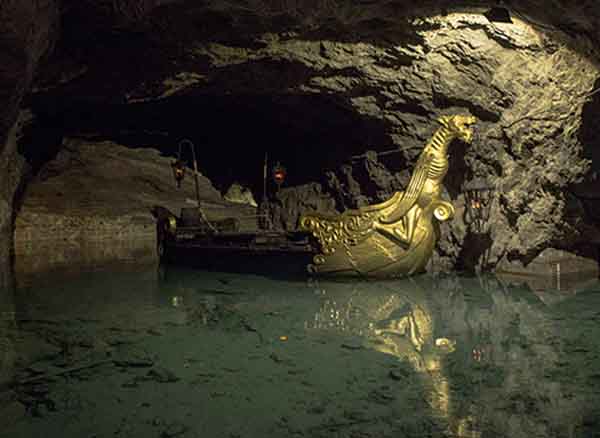 Macaristan Seegrotte